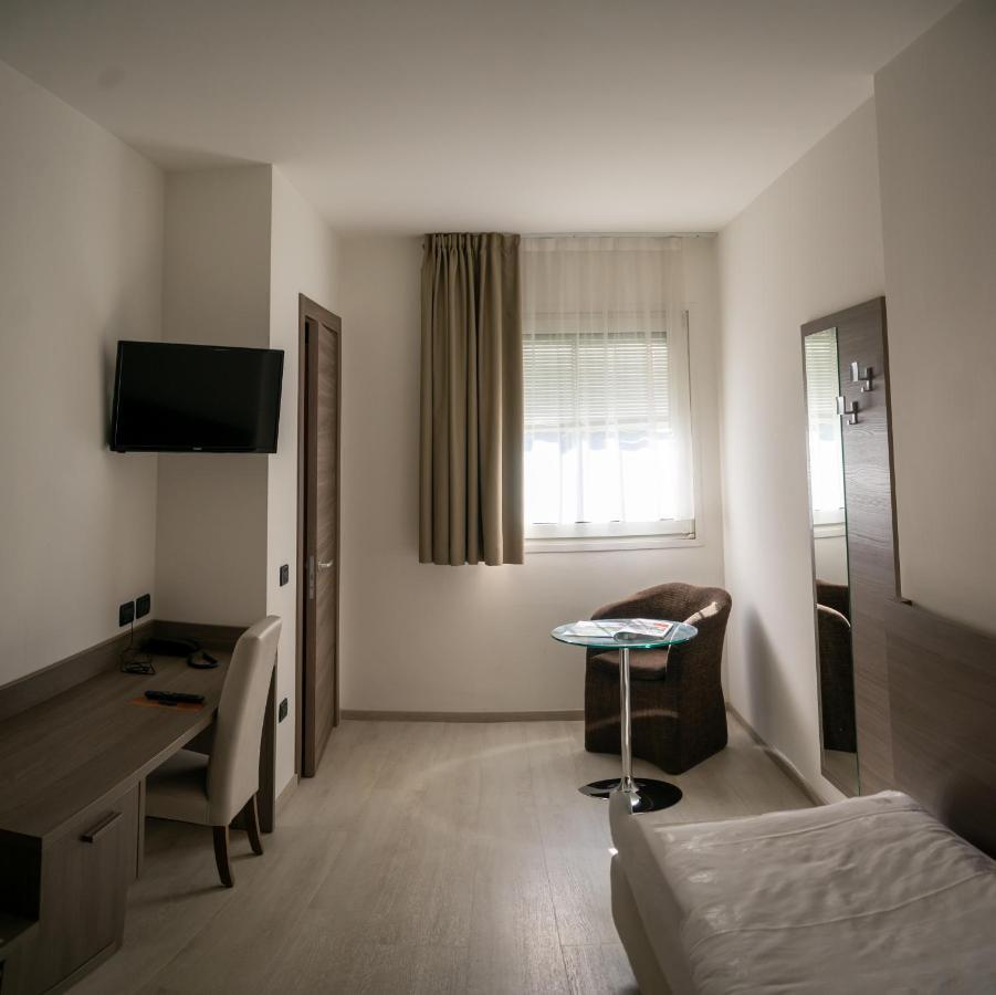 Hotel Garni Villa Fontana Τρέντο Εξωτερικό φωτογραφία